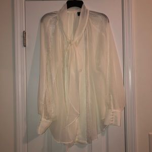 Beautiful sheer and lace off white/ cream top!